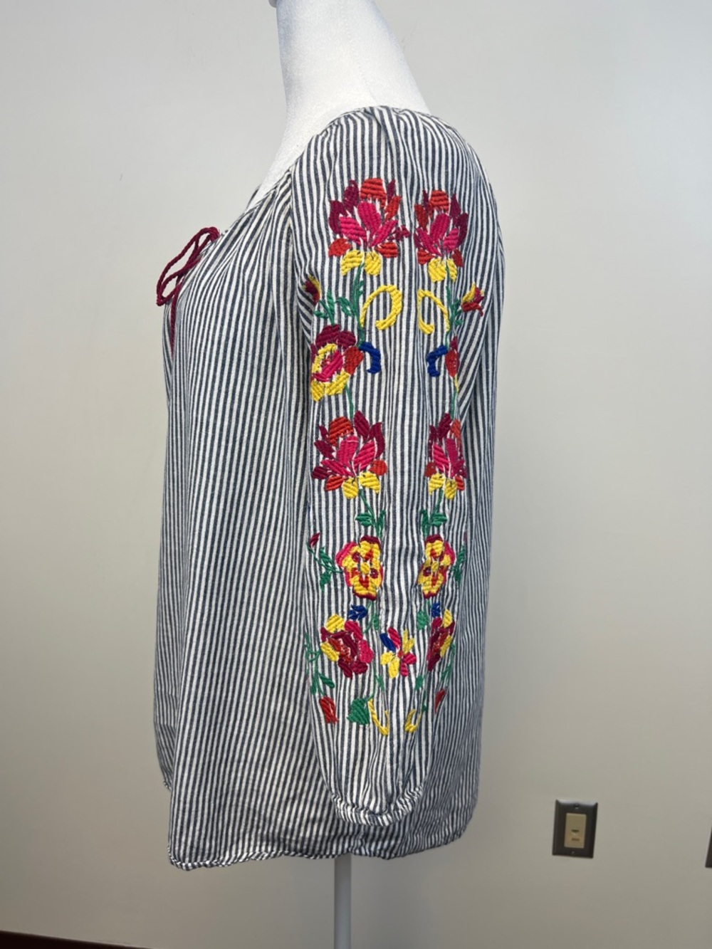Westport Navy White Striped Embroidered Flowers Long Sleeve Top Boho Chic XL - Picture 7 of 10